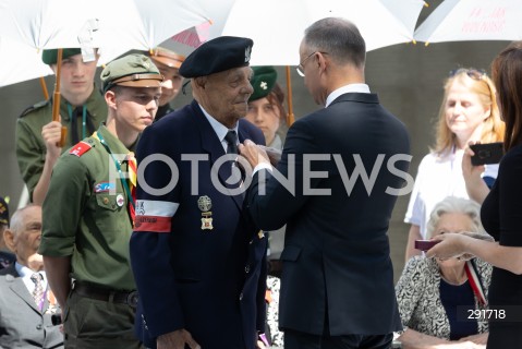  30.07.2024 WARSZAWA<br />
OBCHODY 80. ROCZNICY POWSTANIA WARSZAWSKIEGO W WARSZAWIE <br />
SPOTKANIE PREZYDENTA RP Z BOHATERAMI POWSTANIA<br />
N/Z BOHATEROWIE POWSTANIA WARSZAWSKIEGO ANDRZEJ DUDA<br />
FOT. ANTONI BYSZEWSKI/FOTONEWS 