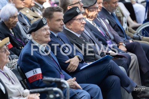  30.07.2024 WARSZAWA<br />
OBCHODY 80. ROCZNICY POWSTANIA WARSZAWSKIEGO W WARSZAWIE <br />
SPOTKANIE PREZYDENTA RP Z BOHATERAMI POWSTANIA<br />
N/Z JANUSZ KOMOROWSKI RAFAL TRZASKOWSKI<br />
FOT. ANTONI BYSZEWSKI/FOTONEWS 