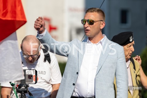  01.08.2024 WARSZAWA<br />
80. ROCZNICA POWSTANIA WARSZAWSKIEGO<br />
N/Z ROBERT BAKIEWICZ PLK LEONARD KAPISZEWSKI<br />
FOT. MARCIN BANASZKIEWICZ/FOTONEWS  