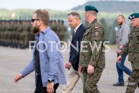  09.08.2024 WARSZAWA<br />
WIZYTA PREZYDENTA RP ANDRZEJA DUDY NA ZGRUPOWANIU WOJSKOWYM<br />
N/Z PREZYDENT RP ANDRZEJ DUDA <br />
FOT. MARCIN BANASZKIEWICZ/FOTONEWS  