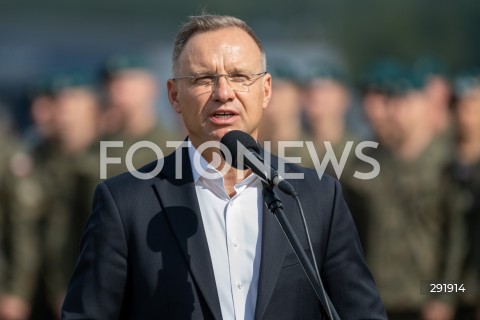  09.08.2024 WARSZAWA<br />
WIZYTA PREZYDENTA RP ANDRZEJA DUDY NA ZGRUPOWANIU WOJSKOWYM<br />
N/Z PREZYDENT RP ANDRZEJ DUDA <br />
FOT. MARCIN BANASZKIEWICZ/FOTONEWS  