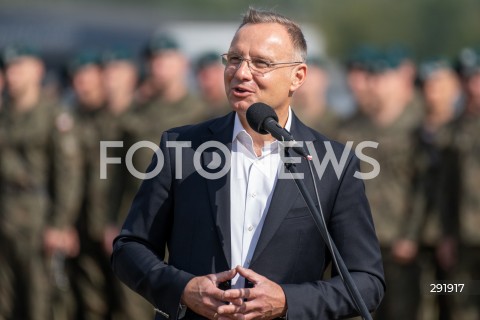  09.08.2024 WARSZAWA<br />
WIZYTA PREZYDENTA RP ANDRZEJA DUDY NA ZGRUPOWANIU WOJSKOWYM<br />
N/Z PREZYDENT RP ANDRZEJ DUDA <br />
FOT. MARCIN BANASZKIEWICZ/FOTONEWS  