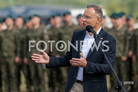  09.08.2024 WARSZAWA<br />
WIZYTA PREZYDENTA RP ANDRZEJA DUDY NA ZGRUPOWANIU WOJSKOWYM<br />
N/Z PREZYDENT RP ANDRZEJ DUDA <br />
FOT. MARCIN BANASZKIEWICZ/FOTONEWS  