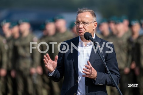  09.08.2024 WARSZAWA<br />
WIZYTA PREZYDENTA RP ANDRZEJA DUDY NA ZGRUPOWANIU WOJSKOWYM<br />
N/Z PREZYDENT RP ANDRZEJ DUDA <br />
FOT. MARCIN BANASZKIEWICZ/FOTONEWS  