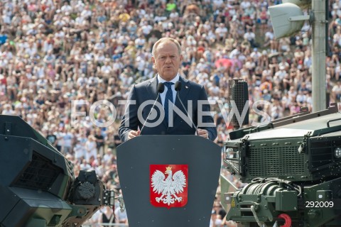  15.08.2024 WARSZAWA<br />
SWIETO WOJSKA POLSKIEGO<br />
N/Z PREMIER DONALD TUSK<br />
 