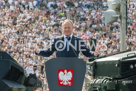  15.08.2024 WARSZAWA<br />
SWIETO WOJSKA POLSKIEGO<br />
N/Z PREMIER DONALD TUSK<br />
 