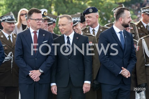  15.08.2024 WARSZAWA<br />
SWIETO WOJSKA POLSKIEGO<br />
N/Z PREZYDENT ANDRZEJ DUDA SZYMON HOLOWNIA WLADYSLAW KOSINIAK KAMYSZ<br />
 