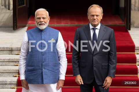  22.08.2024 WARSZAWA<br />
SPOTKANIE PREMIERA DONALDA TUSKA Z PREMIEREM REPUBLIKI INDII NARENDRA MODIM<br />
PRIME MINISTER NARENDRA MODI ARRIVES IN POLAND FOR FIRST VISIT BY INDIAN PRIME MINISTER IN 45 YEARS<br />
N/Z DONALD TUSK NARENDRA MODI<br />
FOT. MARCIN BANASZKIEWICZ/FOTONEWS  