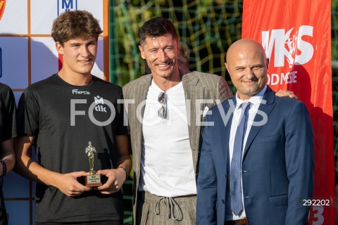  01.09.2024 WARSZAWA<br />
CEREMONIA WRECZENIA ORDERU USMIECHU ROBERTOWI LEWANDOWSKIEMU<br />
N/Z ROBERT LEWANDOWSKI MAREK KRZYWICKI<br />
FOT. MARCIN BANASZKIEWICZ/FOTONEWS  