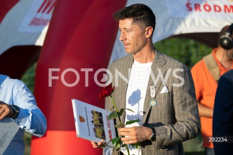  01.09.2024 WARSZAWA<br />
CEREMONIA WRECZENIA ORDERU USMIECHU ROBERTOWI LEWANDOWSKIEMU<br />
N/Z ROBERT LEWANDOWSKI<br />
FOT. MARCIN BANASZKIEWICZ/FOTONEWS  