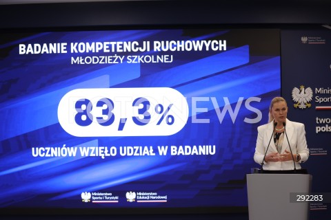  09.09.2024 WARSZAWA<br />
KONFERENCJA PRASOWA MINISTER EDUKACJI BARBARY NOWACKIEJ I MINISTRA SPORTU I TURYSTYKI SLAWOMIRA NITRASA NT. RAPORTU PODSUMOWUJĄCEGO BADANIE KONDYCJI FIZYCZNEJ DZIECI I MLODZIEZY SZKOLNEJ W 2024 ROKU W WARSZAWIE<br />
N/Z BARBARA NOWACKA<br />
FOT. ANTONI BYSZEWSKI/FOTONEWS 