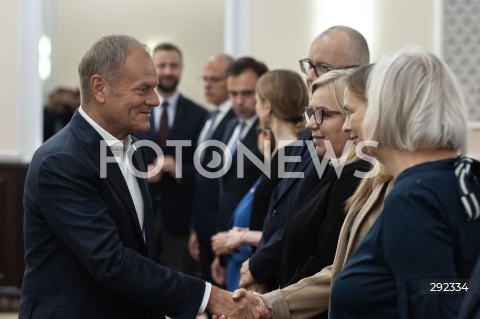  10.09.2024 WARSZAWA<br />
POSIEDZENIE RADY MINISTROW<br />
N/Z DONALD TUSK KATARZYNA PELCZYNSKA NALECZ PAULINA HENNIG KLOSKA<br />
 