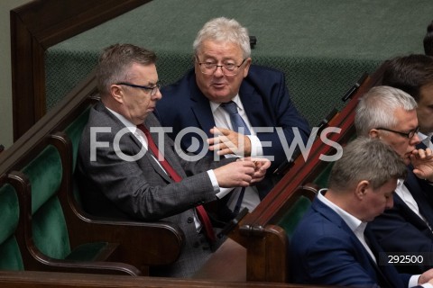  27.09.2024 WARSZAWA<br />
POSIEDZENIE SEJMU RP<br />
N/Z DARIUSZ WIECZOREK CZESLAW SIEKIERSKI<br />
FOT. MARCIN BANASZKIEWICZ/FOTONEWS  