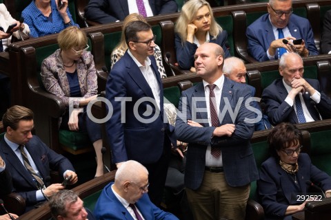  27.09.2024 WARSZAWA<br />
POSIEDZENIE SEJMU RP<br />
N/Z MATEUSZ MORAWIECKI SZYMON SZYNKOWSKI VEL SEK<br />
FOT. MARCIN BANASZKIEWICZ/FOTONEWS  