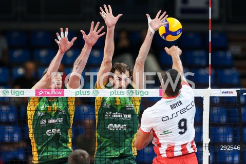  28.09.2024 RZESZOW <br />
SIATKOWKA MEZCZYZN <br />
PLUSLIGA SEZON 2024/2025 <br />
PLUS LIGA POLISH MEN VOLLEYBALL LEAGUE <br />
MECZ ASSECO RESOVIA - ALURON CMC WARTA ZAWIERCIE <br />
N/Z JURIJ GLADYR AARON RUSSELL BLOK <br />
 