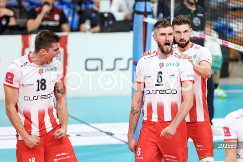  28.09.2024 RZESZOW <br />
SIATKOWKA MEZCZYZN <br />
PLUSLIGA SEZON 2024/2025 <br />
PLUS LIGA POLISH MEN VOLLEYBALL LEAGUE <br />
MECZ ASSECO RESOVIA - ALURON CMC WARTA ZAWIERCIE <br />
N/Z KAROL KLOS BARTOSZ BEDNORZ KLEMEN CEBULJ RADOSC EMOCJE <br />
 