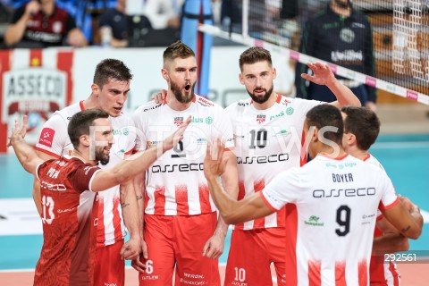  28.09.2024 RZESZOW <br />
SIATKOWKA MEZCZYZN <br />
PLUSLIGA SEZON 2024/2025 <br />
PLUS LIGA POLISH MEN VOLLEYBALL LEAGUE <br />
MECZ ASSECO RESOVIA - ALURON CMC WARTA ZAWIERCIE <br />
N/Z MICHAL POTERA KLEMEN CEBULJ KAROL KLOS BARTOSZ BEDNORZ RADOSC EMOCJE <br />
 