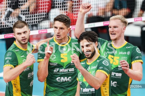  28.09.2024 RZESZOW <br />
SIATKOWKA MEZCZYZN <br />
PLUSLIGA SEZON 2024/2025 <br />
PLUS LIGA POLISH MEN VOLLEYBALL LEAGUE <br />
MECZ ASSECO RESOVIA - ALURON CMC WARTA ZAWIERCIE <br />
N/Z MILOSZ ZNISZCZOL BARTOSZ KWOLEK KYLE ENSING MIGUEL TAVARES RODRIGUES RADOSC EMOCJE <br />
 