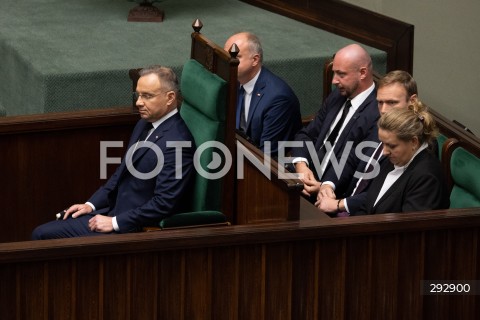  16.10.2024 WARSZAWA<br />
POSIEDZENIE SEJMU RP<br />
OREDZIE PREZYDENTA ANDRZEJA DUDY<br />
N/Z PREZYDENT RP ANDRZEJ DUDA JACEK SIEWIERA MARCIN MASTALEREK <br />
FOT. MARCIN BANASZKIEWICZ/FOTONEWS  