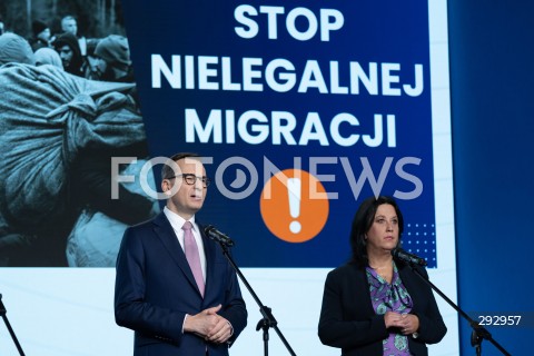  22.10.2024 WARSZAWA<br />
KONFERENCJA PRASOWA POLITYKOW PIS<br />
STOP NIELEGALNEJ MIGRACJI<br />
N/Z MATEUSZ MORAWIECKI ANITA CZERWINSKA<br />
FOT. MARCIN BANASZKIEWICZ/FOTONEWS  