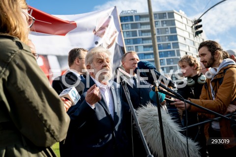  23.10.2024 GDANSK<br />
KONFERENCJA PIS W SPRAWIE ZMIANY NAZWY ULICY PREZYDENTA LECHA KACZYNSKIEGO W GDANSKU<br />
N/Z ANDRZEJ GWIAZDA<br />
 