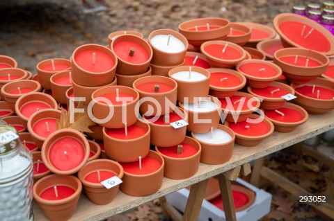  01.11.2024 WARSZAWA<br />
DZIEN WSZYSTKICH SWIETYCH<br />
N/Z ZNICZE<br />
FOT. MARCIN BANASZKIEWICZ/FOTONEWS  