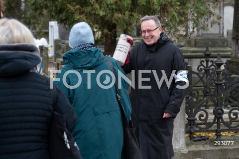  01.11.2024 WARSZAWA<br />
DZIEN WSZYSTKICH SWIETYCH<br />
N/Z TOMASZ SIANECKI<br />
FOT. MARCIN BANASZKIEWICZ/FOTONEWS  