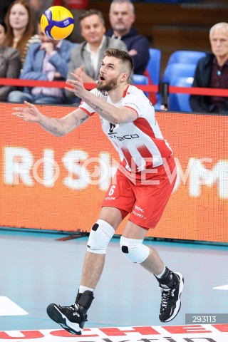  03.11.2024 RZESZOW<br />
SIATKOWKA MEZCZYZN<br />
PLUSLIGA SEZON 2024/2025<br />
PLUS LIGA POLISH MEN VOLLEYBALL LEAGUE<br />
MECZ ASSECO RESOVIA - CUPRUM STILON GORZOW <br />
N/Z KAROL KLOS SYLWETKA <br />
 