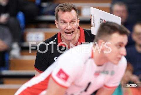  03.11.2024 RZESZOW<br />
SIATKOWKA MEZCZYZN<br />
PLUSLIGA SEZON 2024/2025<br />
PLUS LIGA POLISH MEN VOLLEYBALL LEAGUE<br />
MECZ ASSECO RESOVIA - CUPRUM STILON GORZOW <br />
N/Z TUOMAS SAMMELVUO - I TRENER ( HEAD COACH ) <br />
 