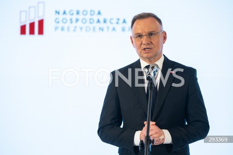  07.11.2024 LANCUT<br />
XXII EDYCJA NAGRODY GOSPODARCZEJ PREZYDENTA RP NA ZAMKU W LANCUCIE <br />
WRECZENIE NAGROD LAUREATOM <br />
N/Z PREZYDENT RP ANDRZEJ DUDA <br />
 