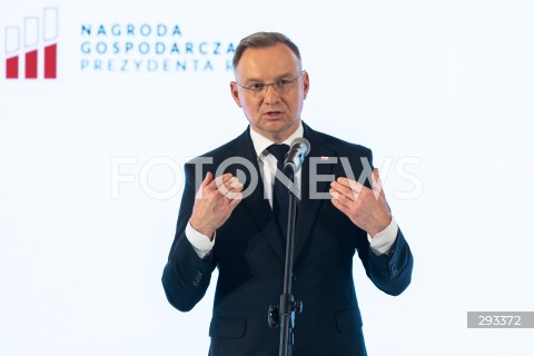  07.11.2024 LANCUT<br />
XXII EDYCJA NAGRODY GOSPODARCZEJ PREZYDENTA RP NA ZAMKU W LANCUCIE <br />
WRECZENIE NAGROD LAUREATOM <br />
N/Z PREZYDENT RP ANDRZEJ DUDA <br />
 