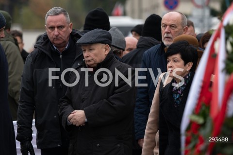  10.11..2024 WARSZAWA<br />
OBCHODY MIESIECZNCY SMOLENSKIEJ<br />
N/Z JAROSLAW KACZYNSKI JOANNA BOROWIAK<br />
FOT. MARCIN BANASZKIEWICZ/FOTONEWS  