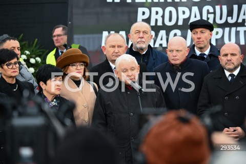  10.11..2024 WARSZAWA<br />
OBCHODY MIESIECZNCY SMOLENSKIEJ<br />
N/Z JAROSLAW KACZYNSKI<br />
FOT. MARCIN BANASZKIEWICZ/FOTONEWS  