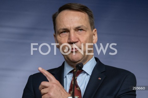  12.11.2024 WARSZAWA<br />
KONFERENCJA PRASOWA MINISTRA RADOSLAWA SIKORSKIEGO Z WYSOKIM PRZEDSTAWICIELEM UE JOSEPEM BORRELLEM<br />
N/Z RADOSLAW SIKORSKI<br />
FOT. MARCIN BANASZKIEWICZ/FOTONEWS  