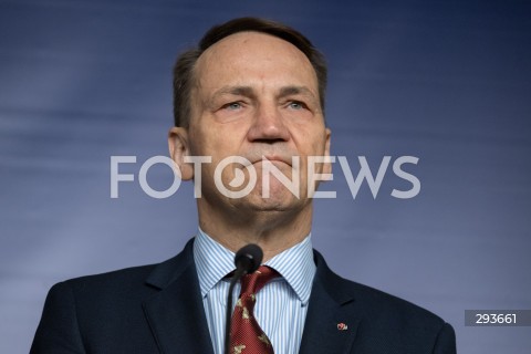  12.11.2024 WARSZAWA<br />
KONFERENCJA PRASOWA MINISTRA RADOSLAWA SIKORSKIEGO Z WYSOKIM PRZEDSTAWICIELEM UE JOSEPEM BORRELLEM<br />
N/Z RADOSLAW SIKORSKI<br />
FOT. MARCIN BANASZKIEWICZ/FOTONEWS  