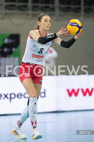  13.11.2024 LODZ <br />
SIATKOWKA KOBIET<br />
CEV WOMENS CHAMPIONS LEAGUE<br />
LKS COMMERCECON LODZ - HIDRAMAR GRAN CANARIA<br />
N/Z ZUZANNA GORECKA SYLWETKA <br />
 