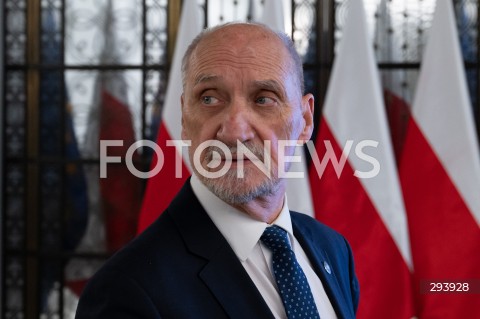  21.11.2024 WARSZAWA<br />
KONFERENCJA PRASOWA ANTONIEGO MACIEREWICZA<br />
N/Z ANTONI MACIEREWICZ<br />
FOT. MARCIN BANASZKIEWICZ/FOTONEWS  