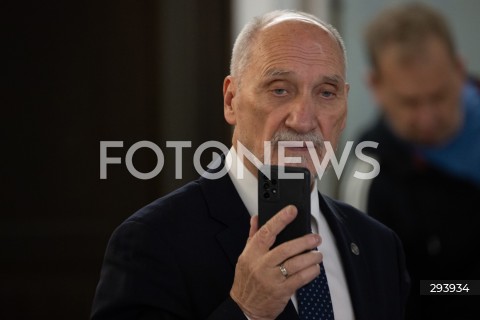  21.11.2024 WARSZAWA<br />
KONFERENCJA PRASOWA ANTONIEGO MACIEREWICZA<br />
N/Z ANTONI MACIEREWICZ<br />
FOT. MARCIN BANASZKIEWICZ/FOTONEWS  