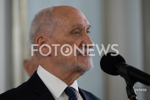  21.11.2024 WARSZAWA<br />
KONFERENCJA PRASOWA ANTONIEGO MACIEREWICZA<br />
N/Z ANTONI MACIEREWICZ<br />
FOT. MARCIN BANASZKIEWICZ/FOTONEWS  