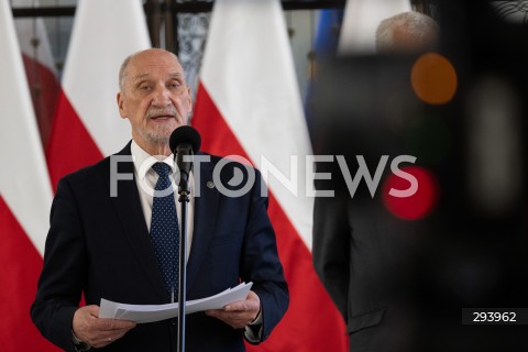  21.11.2024 WARSZAWA<br />
KONFERENCJA PRASOWA ANTONIEGO MACIEREWICZA<br />
N/Z ANTONI MACIEREWICZ<br />
FOT. MARCIN BANASZKIEWICZ/FOTONEWS  