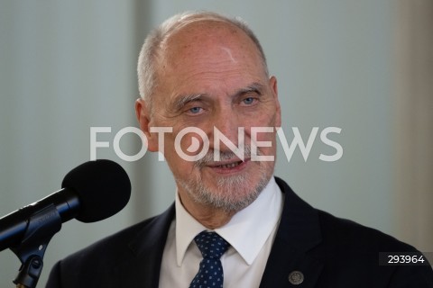  21.11.2024 WARSZAWA<br />
KONFERENCJA PRASOWA ANTONIEGO MACIEREWICZA<br />
N/Z ANTONI MACIEREWICZ<br />
FOT. MARCIN BANASZKIEWICZ/FOTONEWS  