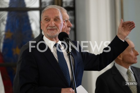  21.11.2024 WARSZAWA<br />
KONFERENCJA PRASOWA ANTONIEGO MACIEREWICZA<br />
N/Z ANTONI MACIEREWICZ<br />
FOT. MARCIN BANASZKIEWICZ/FOTONEWS  