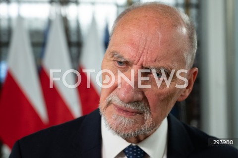  21.11.2024 WARSZAWA<br />
KONFERENCJA PRASOWA ANTONIEGO MACIEREWICZA<br />
N/Z ANTONI MACIEREWICZ<br />
FOT. MARCIN BANASZKIEWICZ/FOTONEWS  