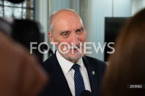  21.11.2024 WARSZAWA<br />
KONFERENCJA PRASOWA ANTONIEGO MACIEREWICZA<br />
N/Z ANTONI MACIEREWICZ<br />
FOT. MARCIN BANASZKIEWICZ/FOTONEWS  