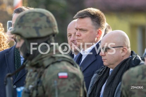  25.11.2024 RZESZOW <br />
SPOTKANIE MARSZALKA SEJMU SZYMONA HOLOWNI I MINISTRA OBRONY NARODOWEJ WLADYSLAWA KOSINIAKA KAMYSZA Z ZOLNIERZAMI 21. BRYGADY STRZELCOW PODHALANSKICH W RZESZOWIE<br />
N/Z SZYMON HOLOWNIA <br />
 