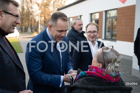  26.11.2024 SOCHACZEW<br />
KONFERENCJA PRASOWA KAROLA NAWROCKIEGO<br />
WIZYTA W WTZ SOCHACZEW<br />
N/Z KAROL NAWROCKI<br />
FOT. MARCIN BANASZKIEWICZ/FOTONEWS  