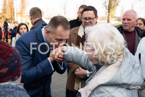  26.11.2024 SOCHACZEW<br />
KONFERENCJA PRASOWA KAROLA NAWROCKIEGO<br />
WIZYTA W WTZ SOCHACZEW<br />
N/Z KAROL NAWROCKI<br />
FOT. MARCIN BANASZKIEWICZ/FOTONEWS  