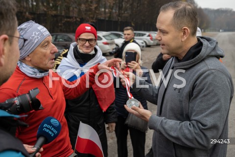  01.12.2024  WARSZAWA<br />
AKCJA DOBRY RUCH Z UDZIALEM KAROLA NAWROCKIEGO<br />
N/Z KAROL NAWROCKI<br />
FOT. MARCIN BANASZKIEWICZ/FOTONEWS  