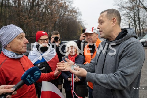  01.12.2024  WARSZAWA<br />
AKCJA DOBRY RUCH Z UDZIALEM KAROLA NAWROCKIEGO<br />
N/Z KAROL NAWROCKI<br />
FOT. MARCIN BANASZKIEWICZ/FOTONEWS  