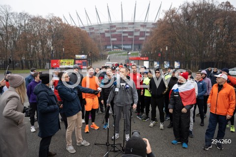  01.12.2024  WARSZAWA<br />
AKCJA DOBRY RUCH Z UDZIALEM KAROLA NAWROCKIEGO<br />
N/Z KAROL NAWROCKI SEBASTIAN KALETA WALDEMAR BUDA<br />
FOT. MARCIN BANASZKIEWICZ/FOTONEWS  